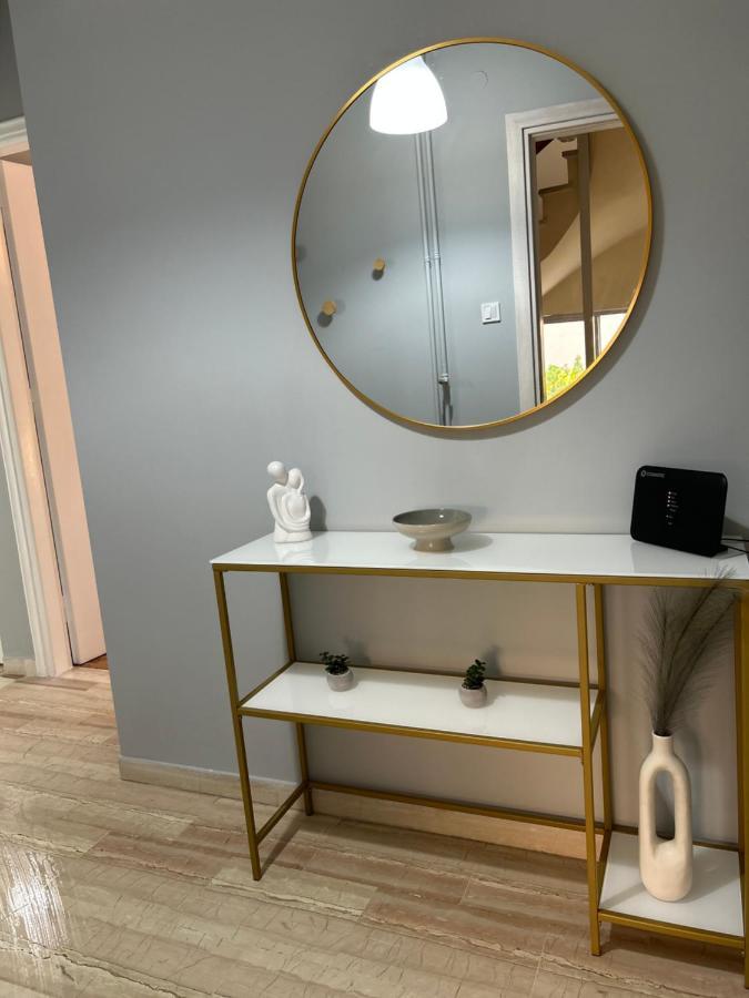 Feel At Home - Kalamata - Central 1 מראה חיצוני תמונה